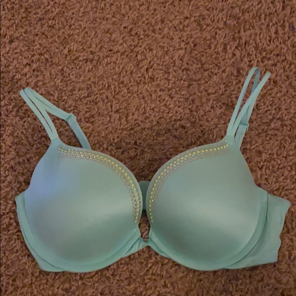 Victoria’s Secret Push Up Bra